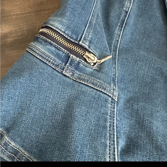 WHITE HOUSE BLACK MARKET Everyday Soft Denim Peplum Moto Jacket SZ 14.NWOT $245 - Picture 10 of 11